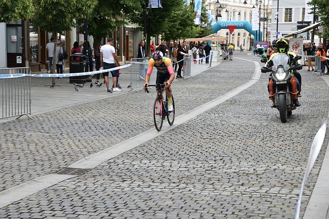 媒体人：CBA新媒体版权接近与一家头部网络平台达成一致